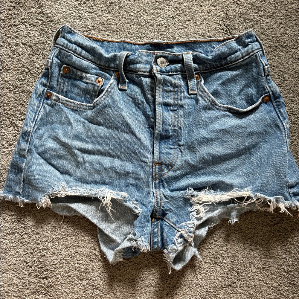 Levi's 501 Original Medium Blue Denim Shorts size 24